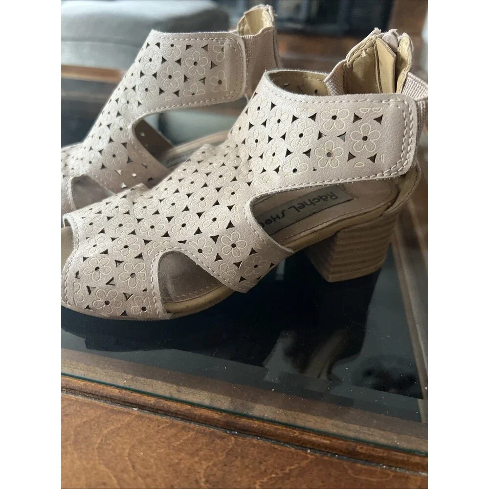 Rachel Shoes TOE BOOTIE SIZE 12 BEIGE CHEVRON‎